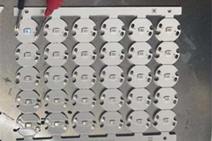 خذ أنت لمعرفة PCB المادة المتفاعلة